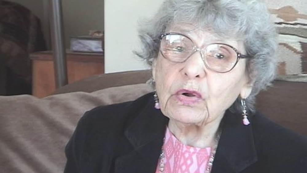 actor Ruth Shapiro large photo