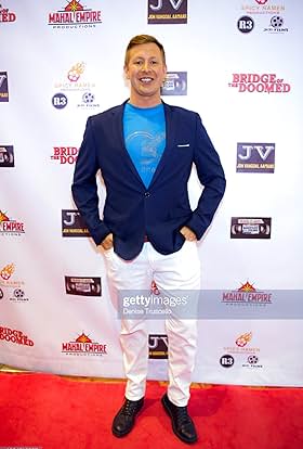 actor Joseph Kelly large photo