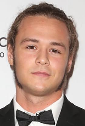 actor Jack Perry large photo