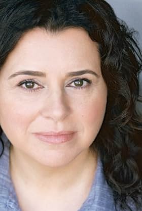 actor Michelle Arthur large photo