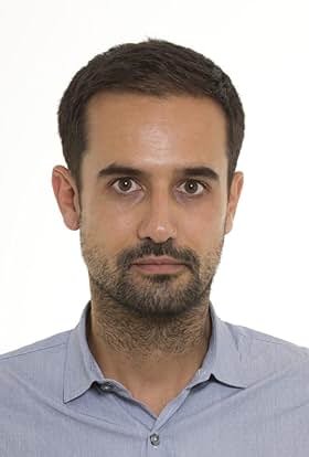 actor Paul Lewis large photo