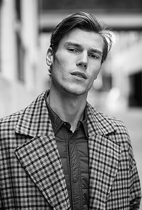 actor David Carter large photo