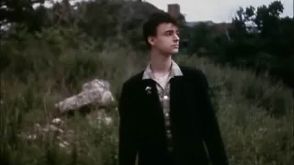 actor Leila Gastil large photo