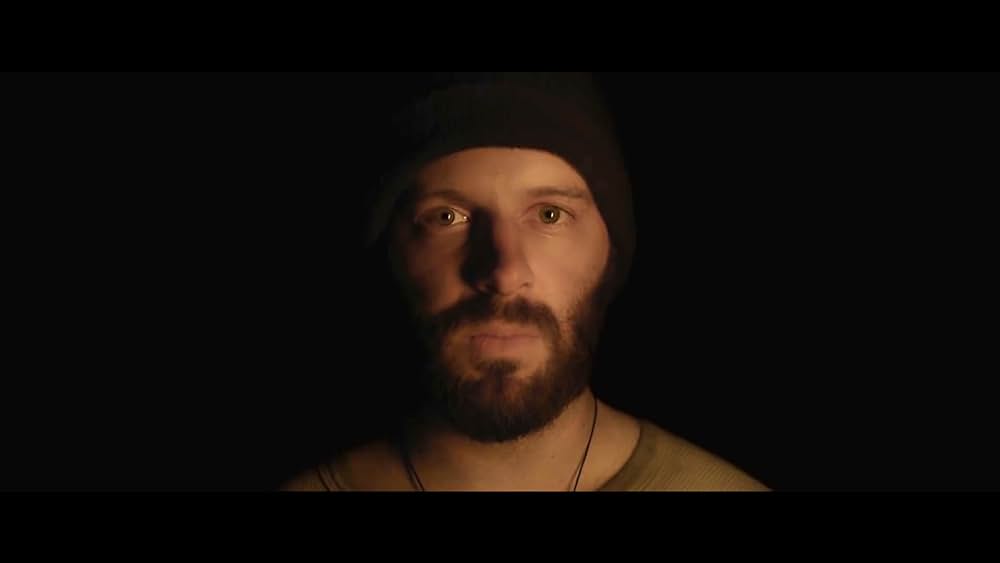 actor Aurora Lowe large photo