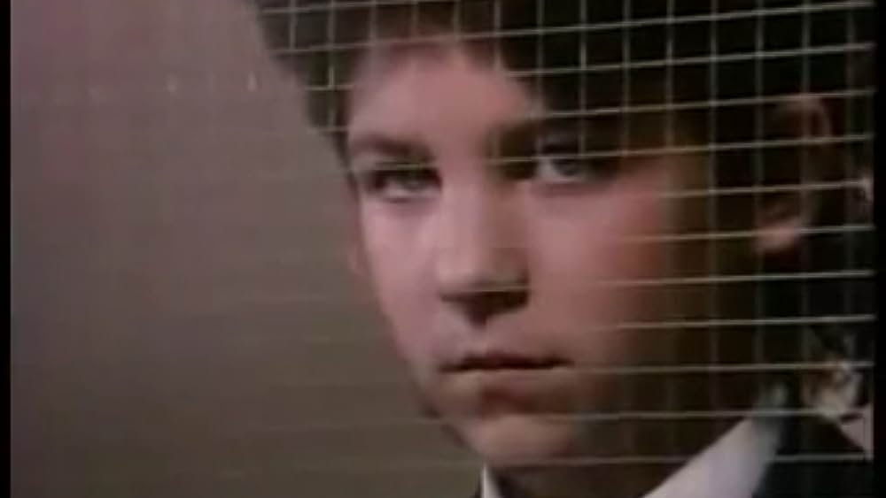 actor Samantha Cahill large photo