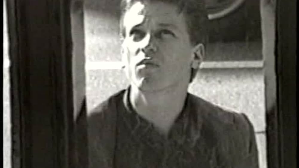 actor James Kinstle large photo