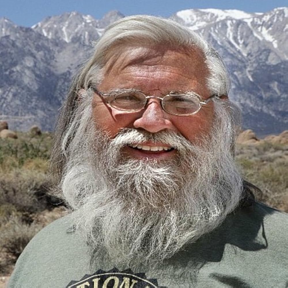 actor Bob Wells large photo