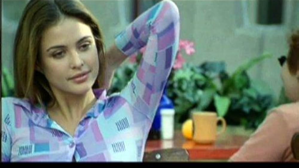 actor Sara Bradeen large photo