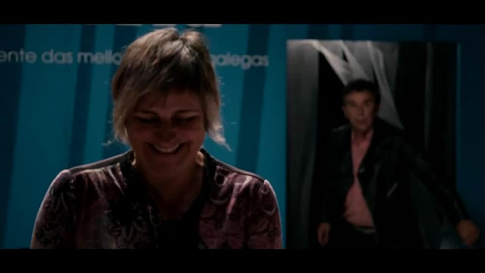 actor Ana Santos large photo