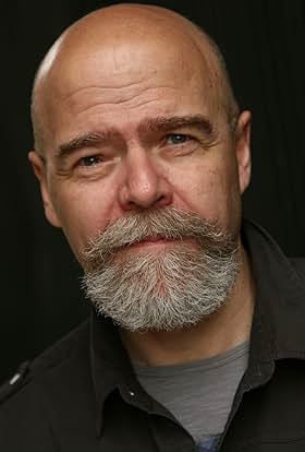 actor Michael Pemberton large photo