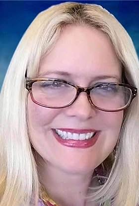 actor Liz Kern large photo