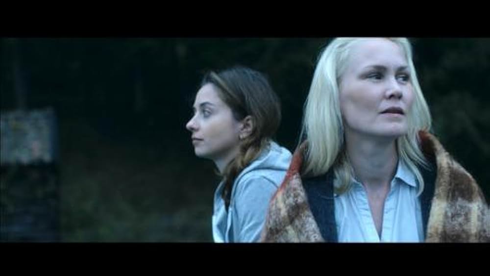 actor Marianne Mortensen large photo