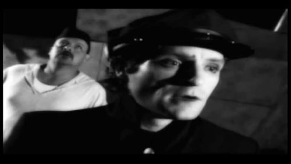 actor Matt Foyer large photo