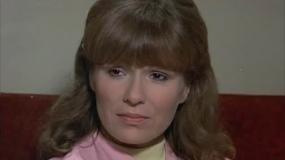 actor Stephanie Lawrence large photo