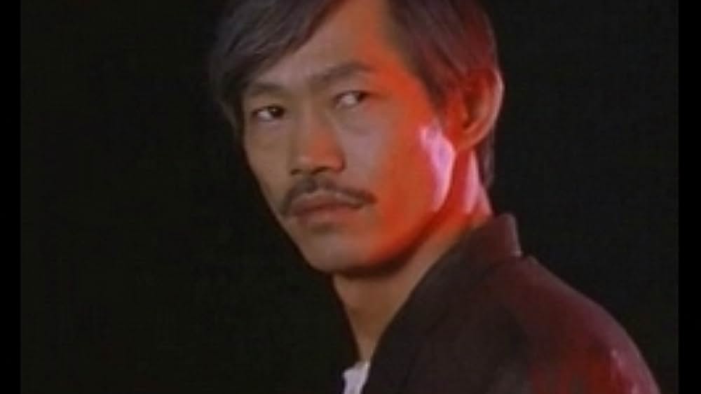 actor Crystal Kwok large photo