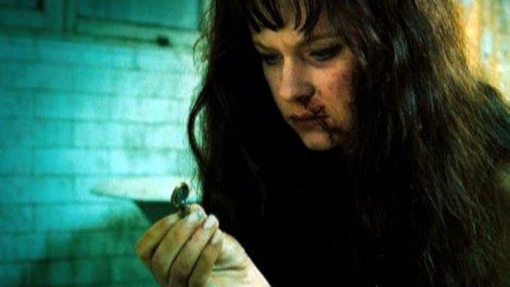 actor Joanna Hole large photo