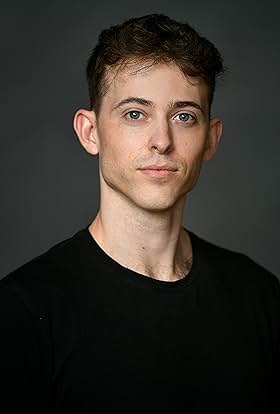 actor Kyle Swanson large photo