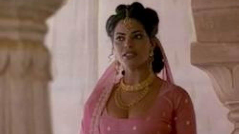 actor Helena Kriel large photo