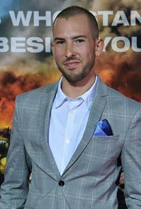 actor Sam Quinn large photo