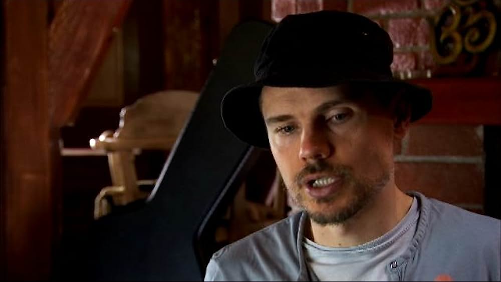 actor Dusty Baker large photo