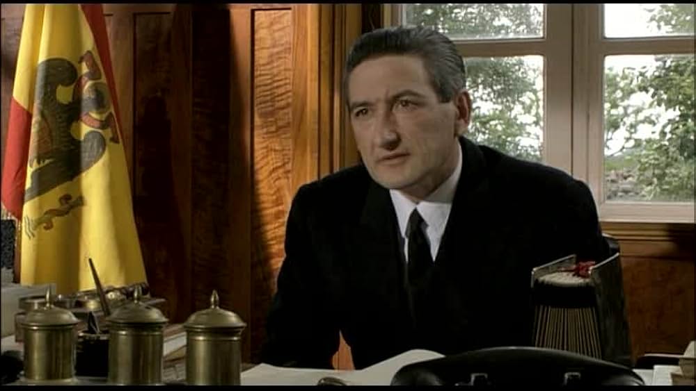 actor Camila Bossa large photo