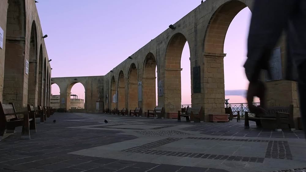 actor Elena Babicheva large photo