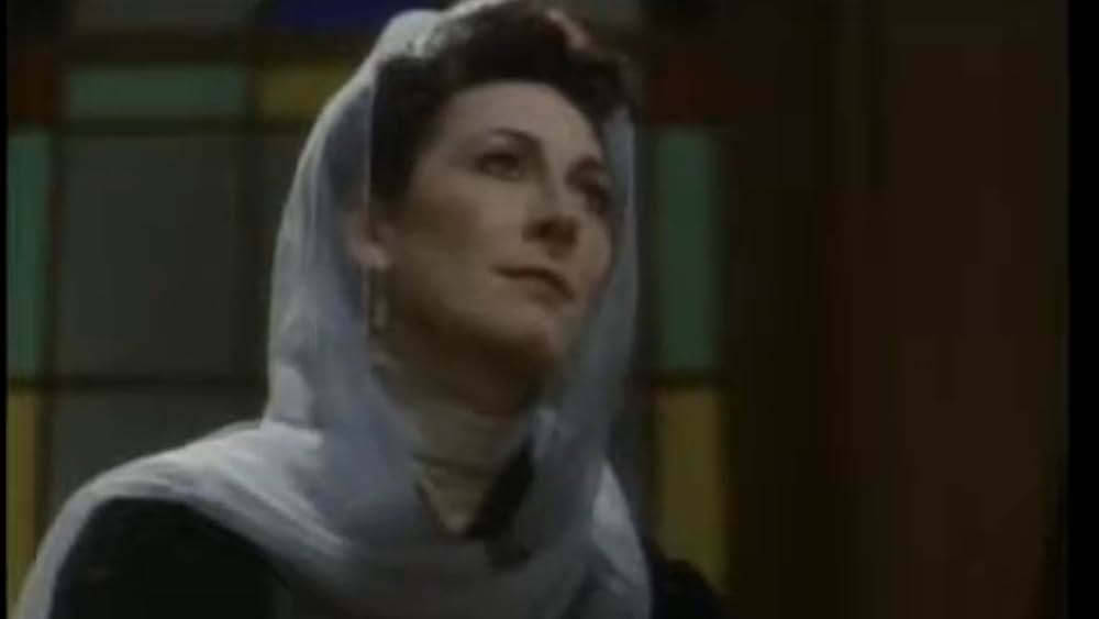 actor Cathleen Delany large photo