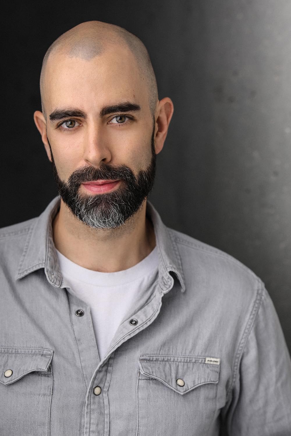 actor Andrew Fleming large photo