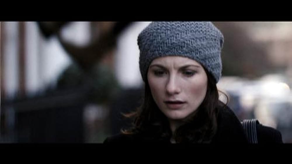 actor Charlotte Lucas large photo