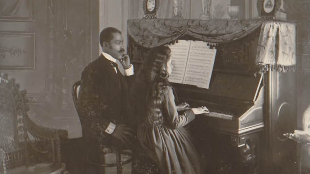 actor Chief Egunwale Amusan large photo