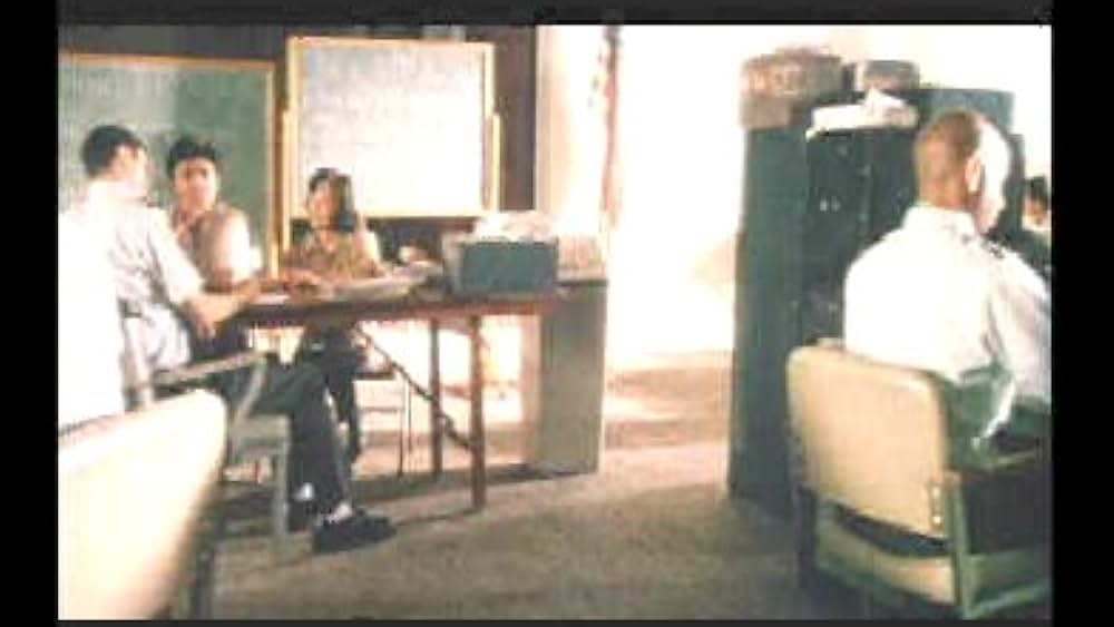 actor April Tran large photo