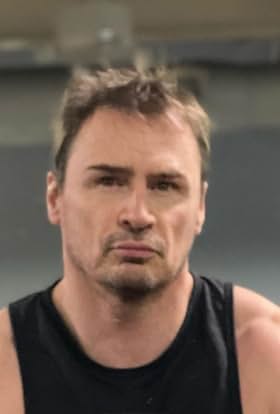 actor Ian Roberts large photo