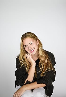 actor Carmen Cecilia Halphen large photo