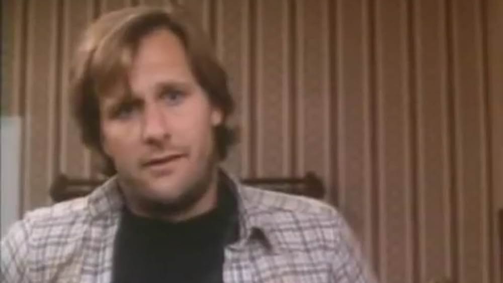 actor Emilia Crow large photo