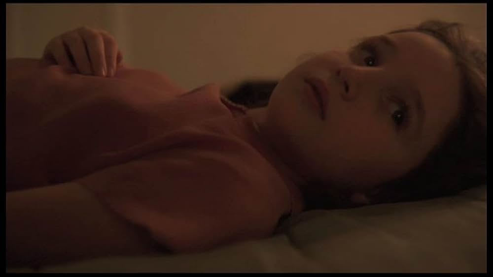 actor Victoria Barkoff large photo