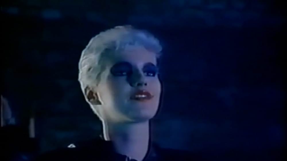 actor LeeAnne Baker large photo