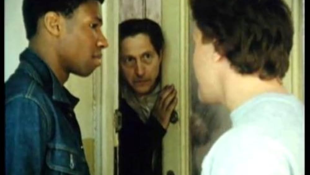 actor Chrissie Cotterill large photo