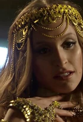 actor Carla Diaz large photo