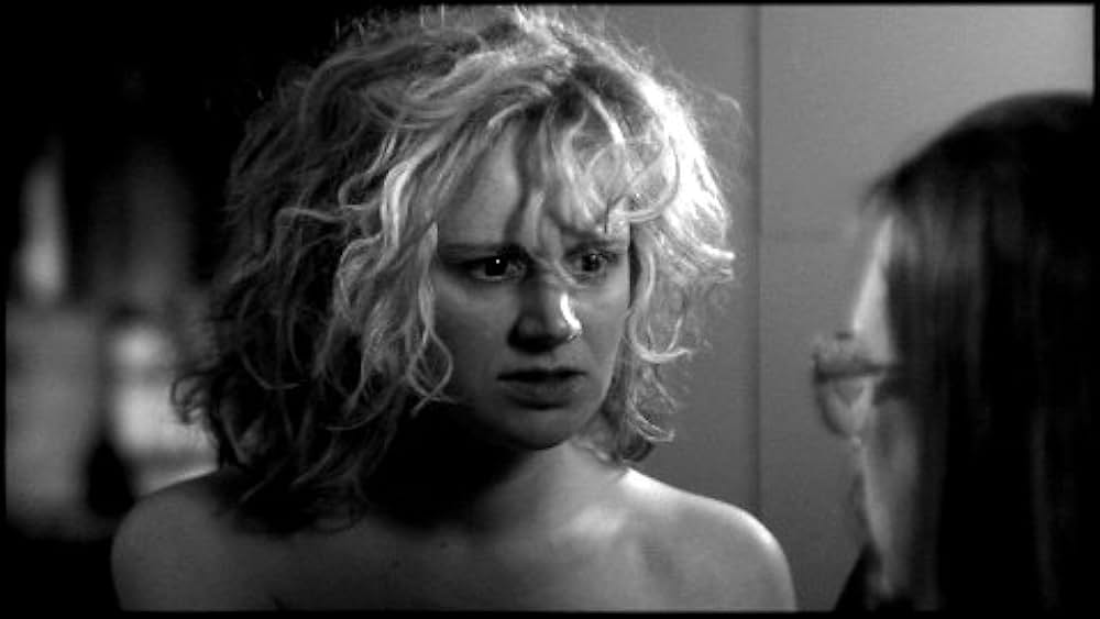 actor Nadine Gross large photo