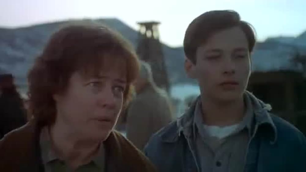 actor Clarissa Lassig large photo