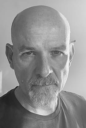 actor Paul Hickey large photo