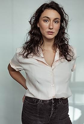 actor Julia Weinberg large photo