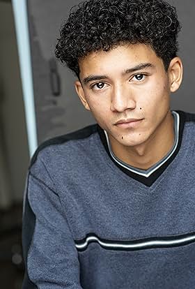 actor Sir Cornwell large photo