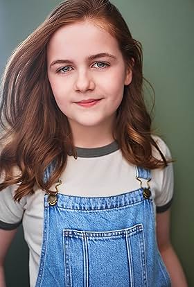 actor Ariella Josephine large photo