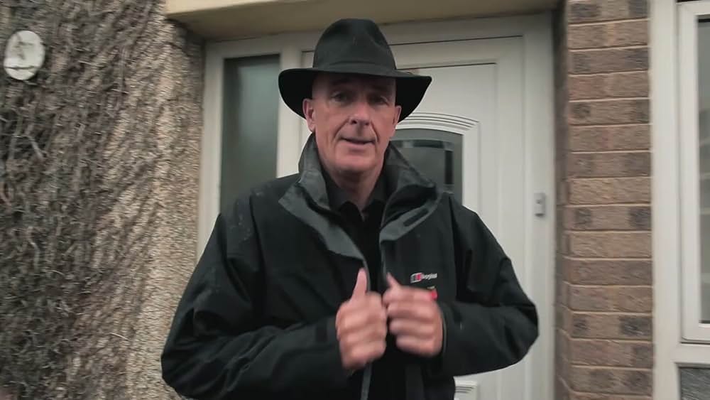 actor Kayla Charlton large photo