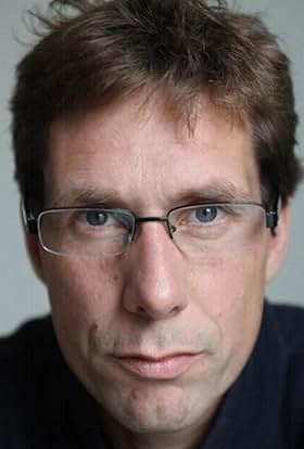 actor Barnaby Apps large photo