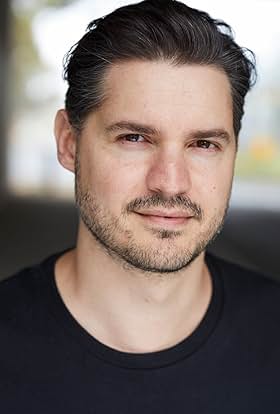 actor Mathew Da Via large photo