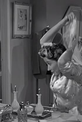 actor Edna Skinner large photo