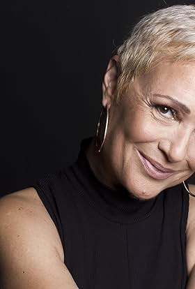 actor Carla Andrino large photo