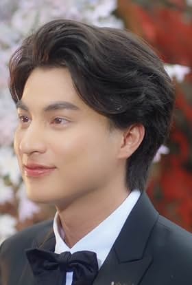 actor Kanawut Traipipattanapong large photo